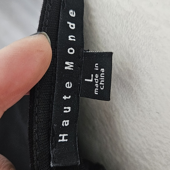 Elegant short black dress - Picture 4 of 4